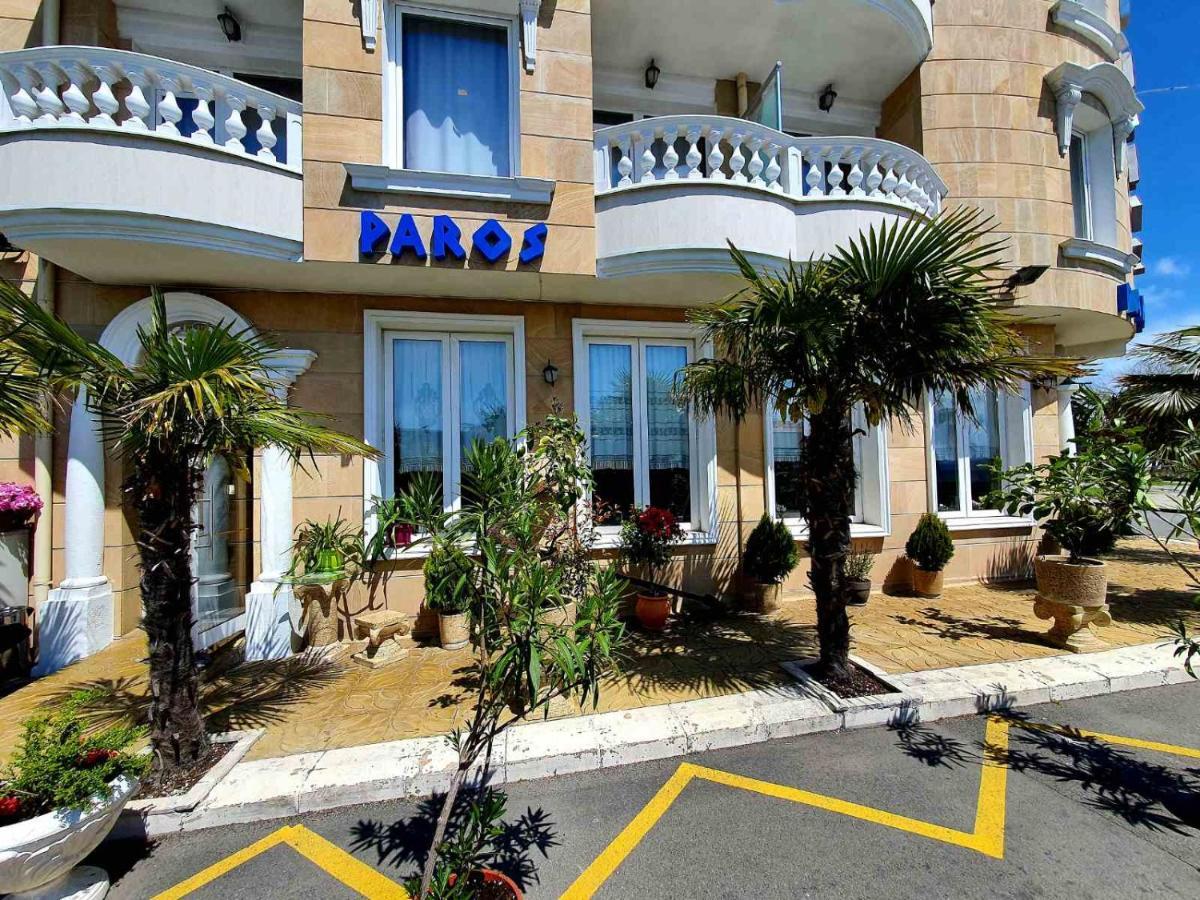 Family Hotel Paros Поморие Экстерьер фото